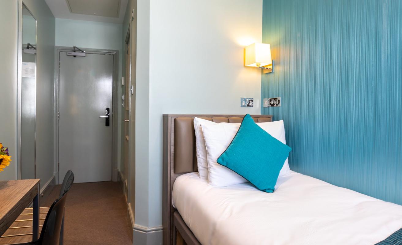 ANNEX Single Room Sidney Hotel London ANNEX Single Room Sidney Hotel London
