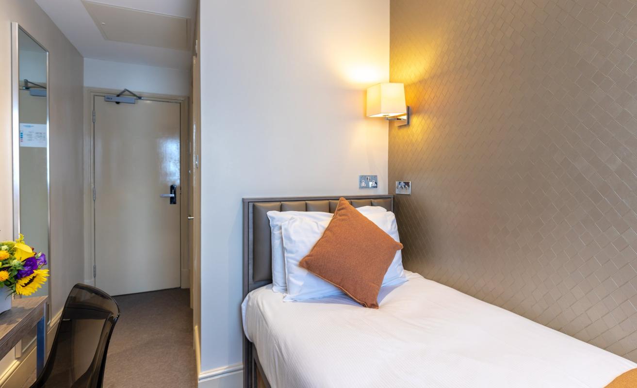 Single Room Sidney Hotel London Single Room Sidney Hotel London