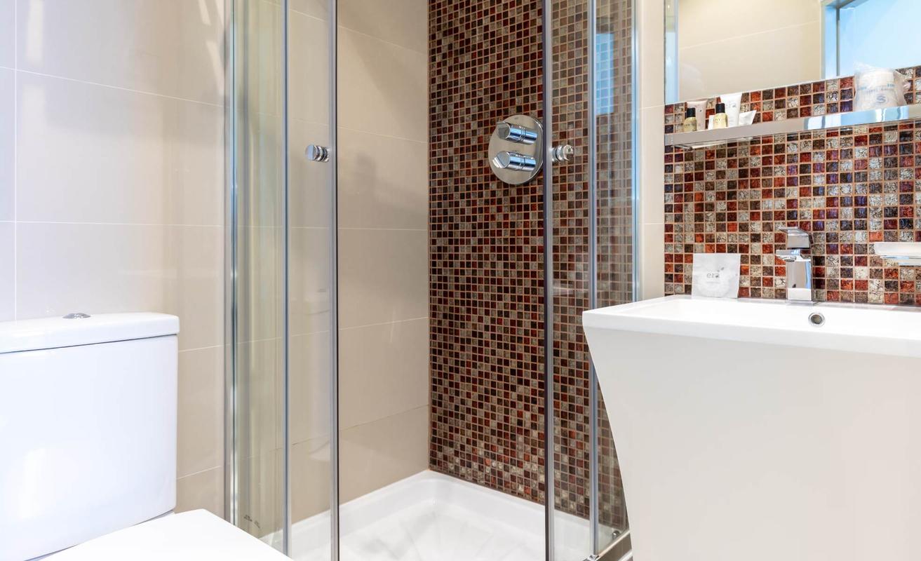 ANNEX Petite Double Room Sidney Hotel London ANNEX Petite Double Room Sidney Hotel London