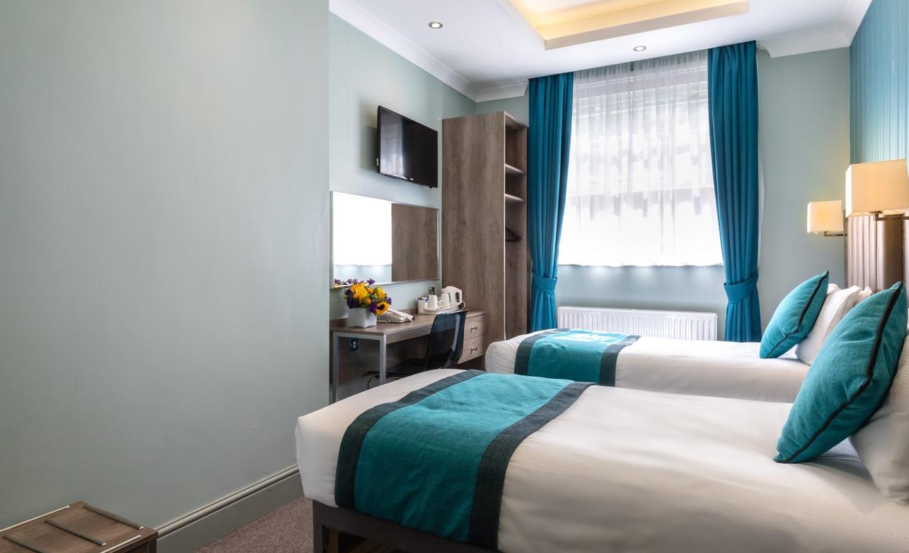 ANNEX Twin Room Sidney Hotel London ANNEX Twin Room Sidney Hotel London