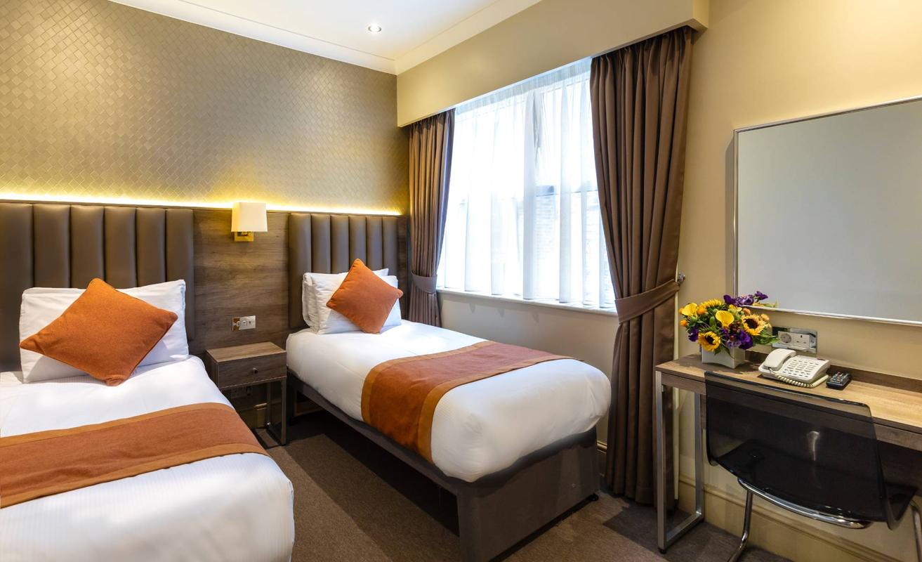 Twin Room Sidney Hotel London Twin Room Sidney Hotel London