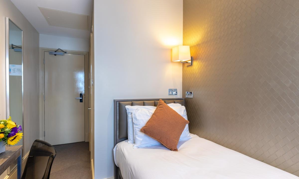Single Room Sidney Hotel London Single Room Sidney Hotel London